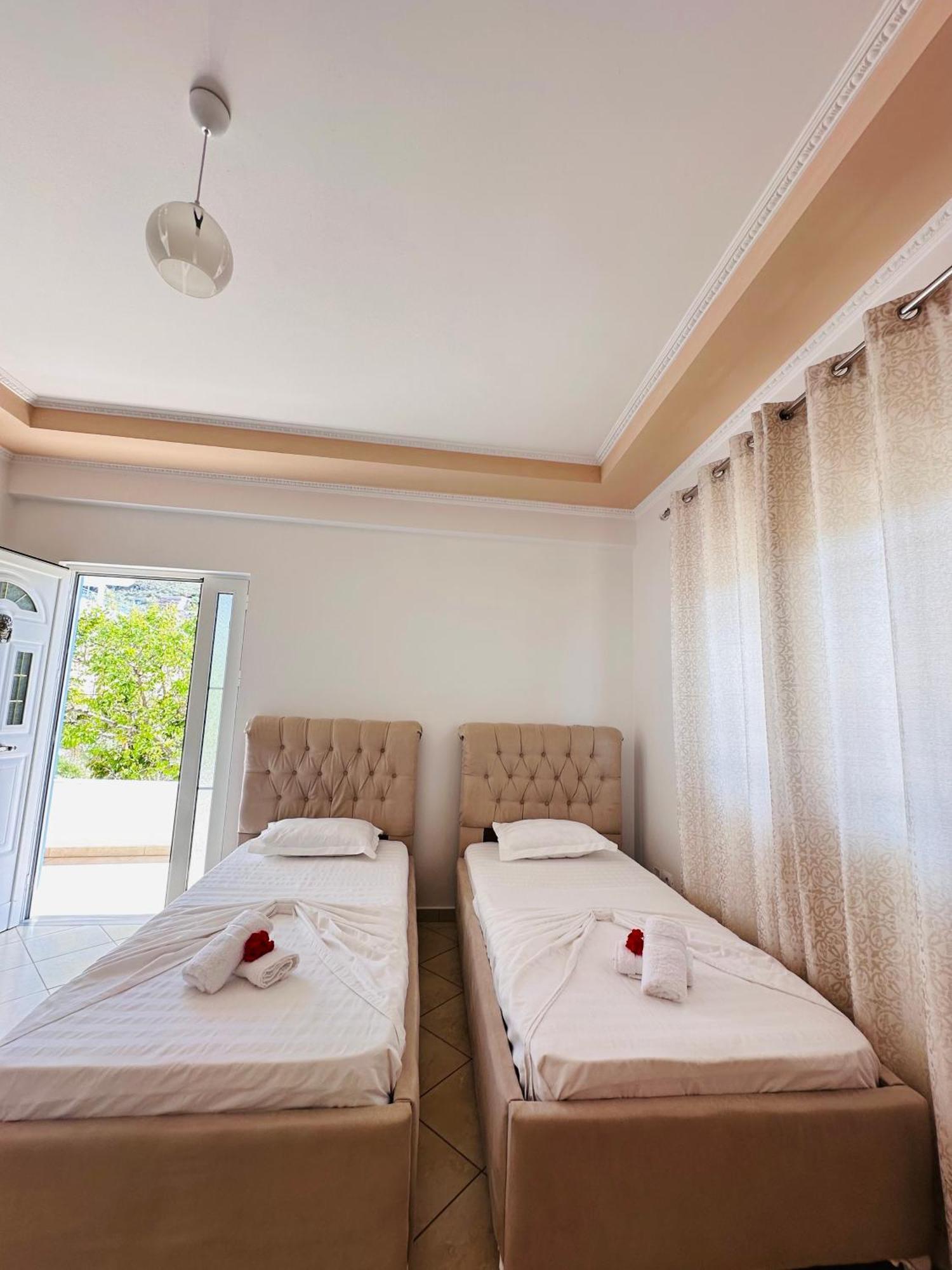 Xhibo Apartments Saranda Zewnętrze zdjęcie