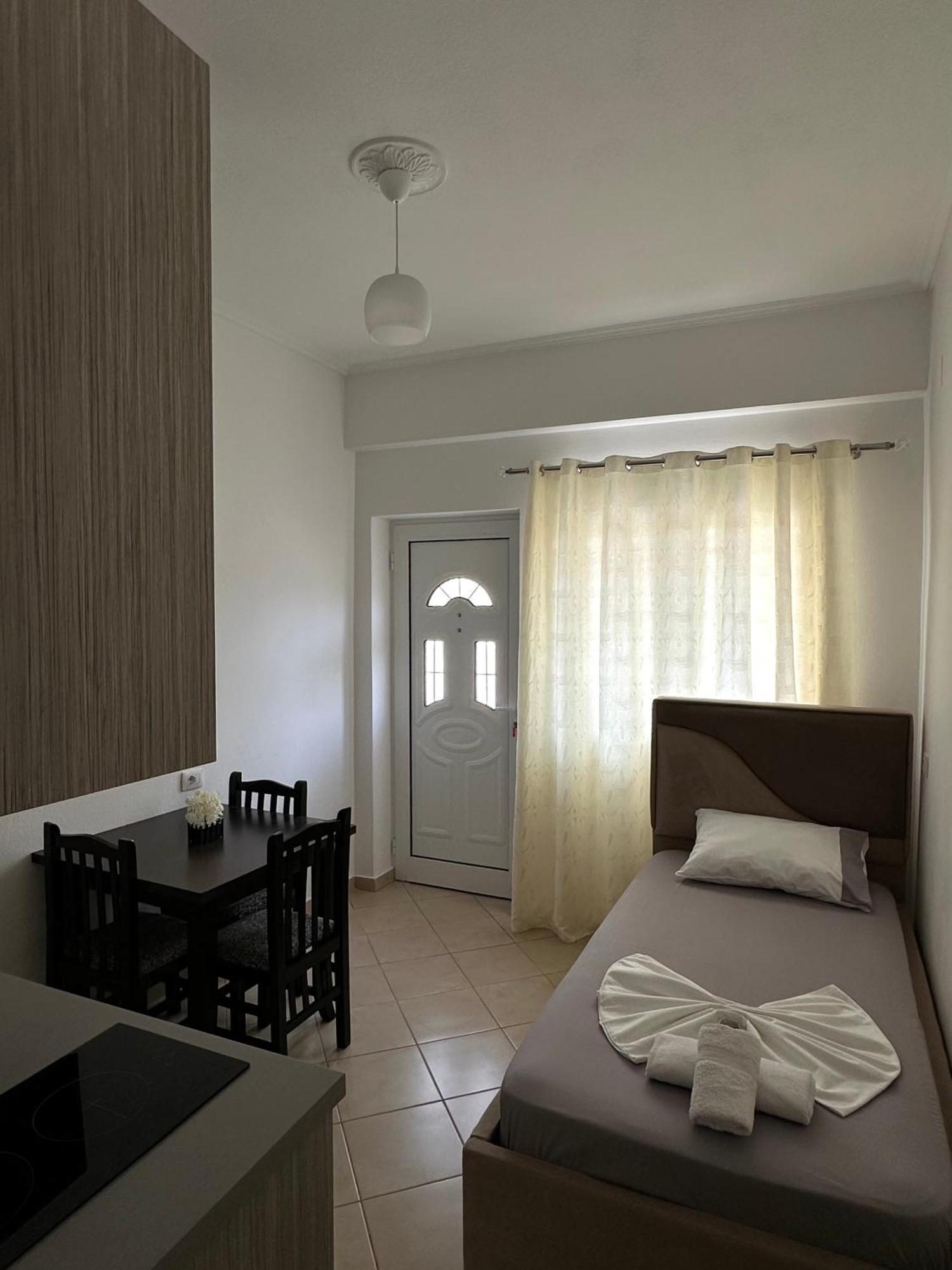 Xhibo Apartments Saranda Zewnętrze zdjęcie